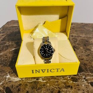 Invicta Men's Black and Gold Watch